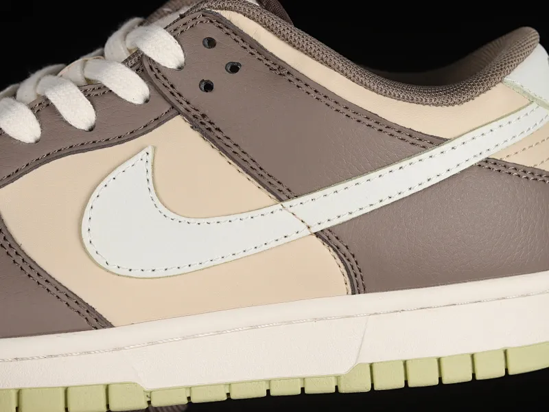 All Categories Nk SB Dunk Series Nk SB Dunk Low Low-top Sneakers N Version Nk SB Dunk Low "Khaki" Khaki Gray SB Smashed Backboard Fashion Casual Sneakers FB4960-210